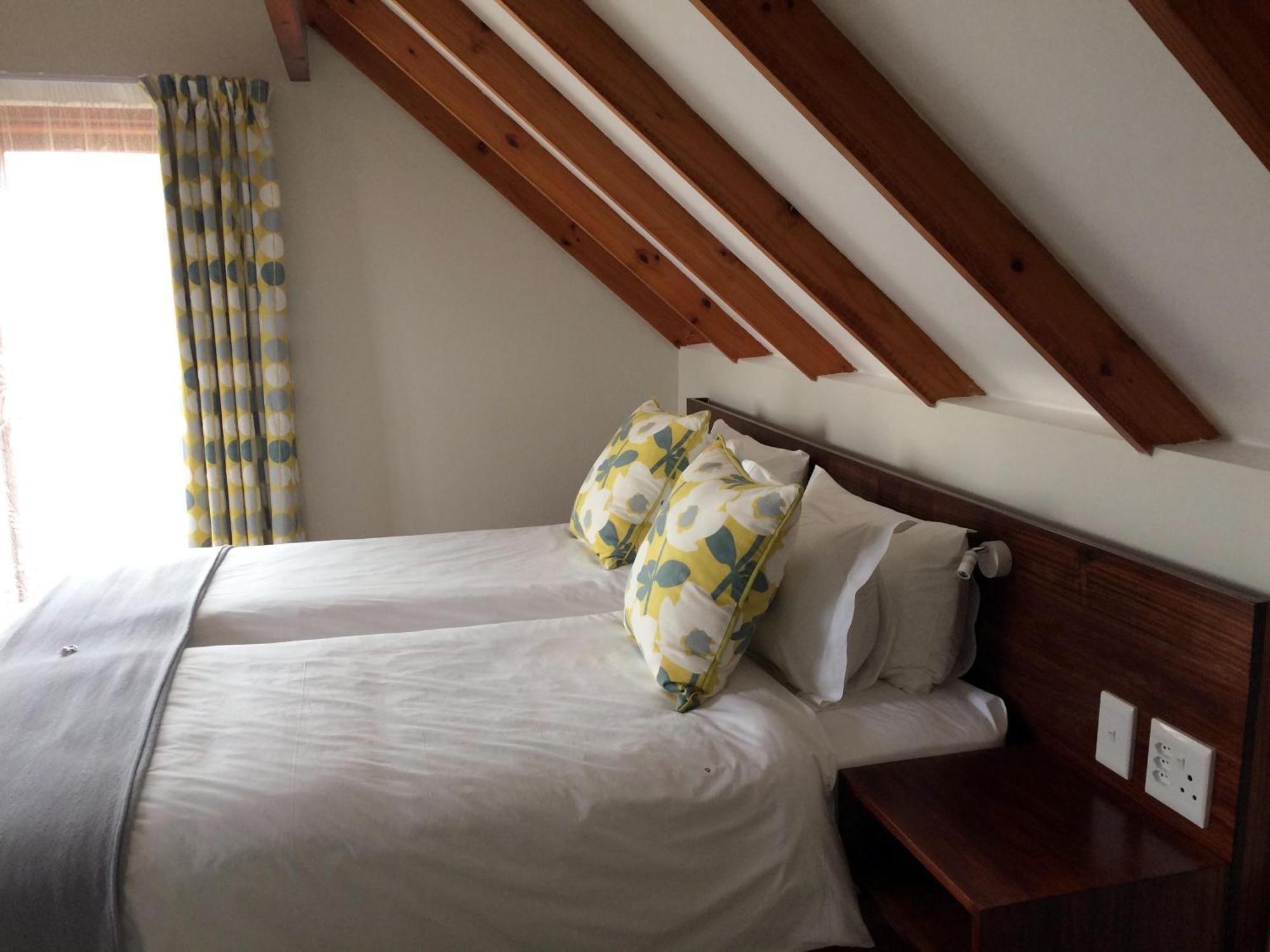 Fish Eagle Lodge Knysna Ruang foto